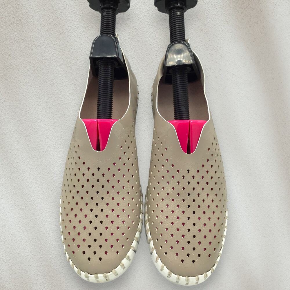 Ilse Jacobsen Hornbaek Beige Perforated Slip-On Shoes EU 39 Neutralcore Eco Chic